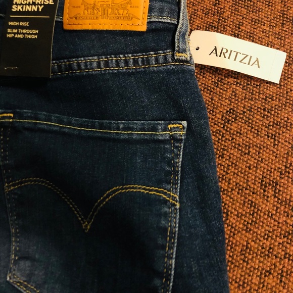 721 High Rise Skinny - Picture 4 of 6